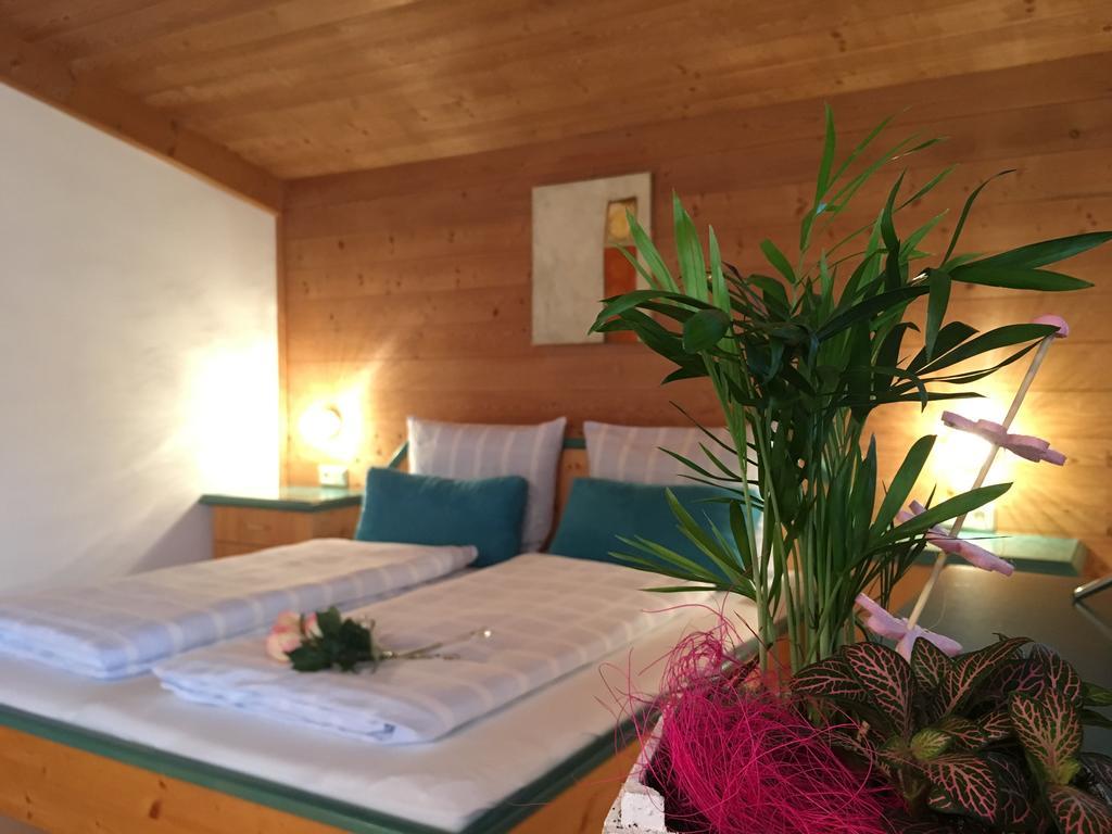Landhaus Taxach ซาลบาคฮินเทอร์เกลมม์ ภายนอก รูปภาพ